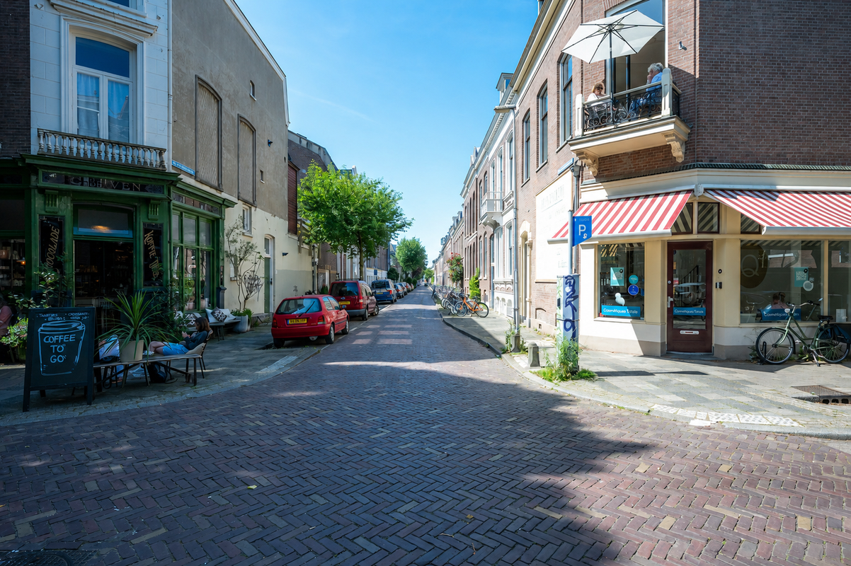 Mgr. van de Weteringstraat 110-BS Photo Blur 25