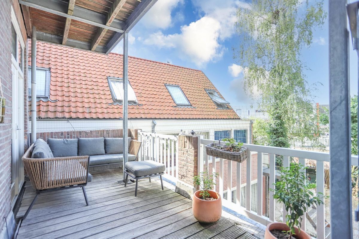 Croesestraat 136-B Photo Blur 8