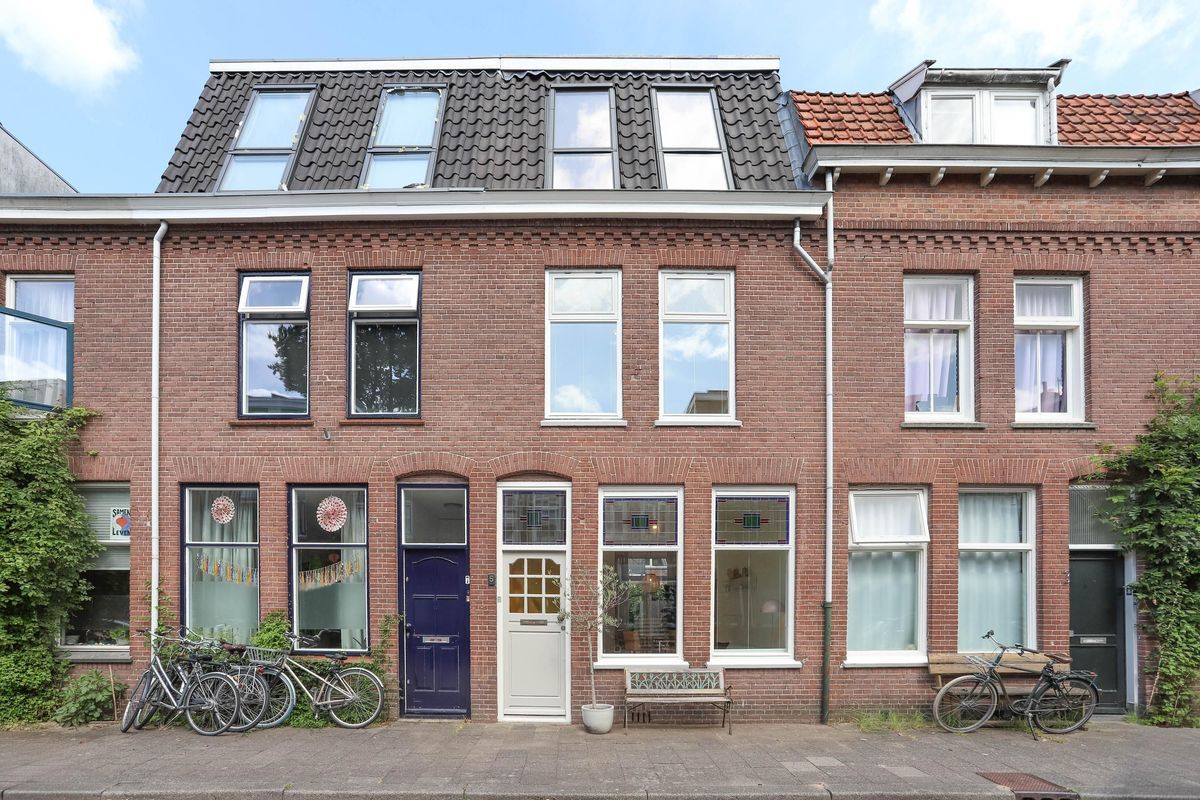 Spieghelstraat 5 Photo Blur 0