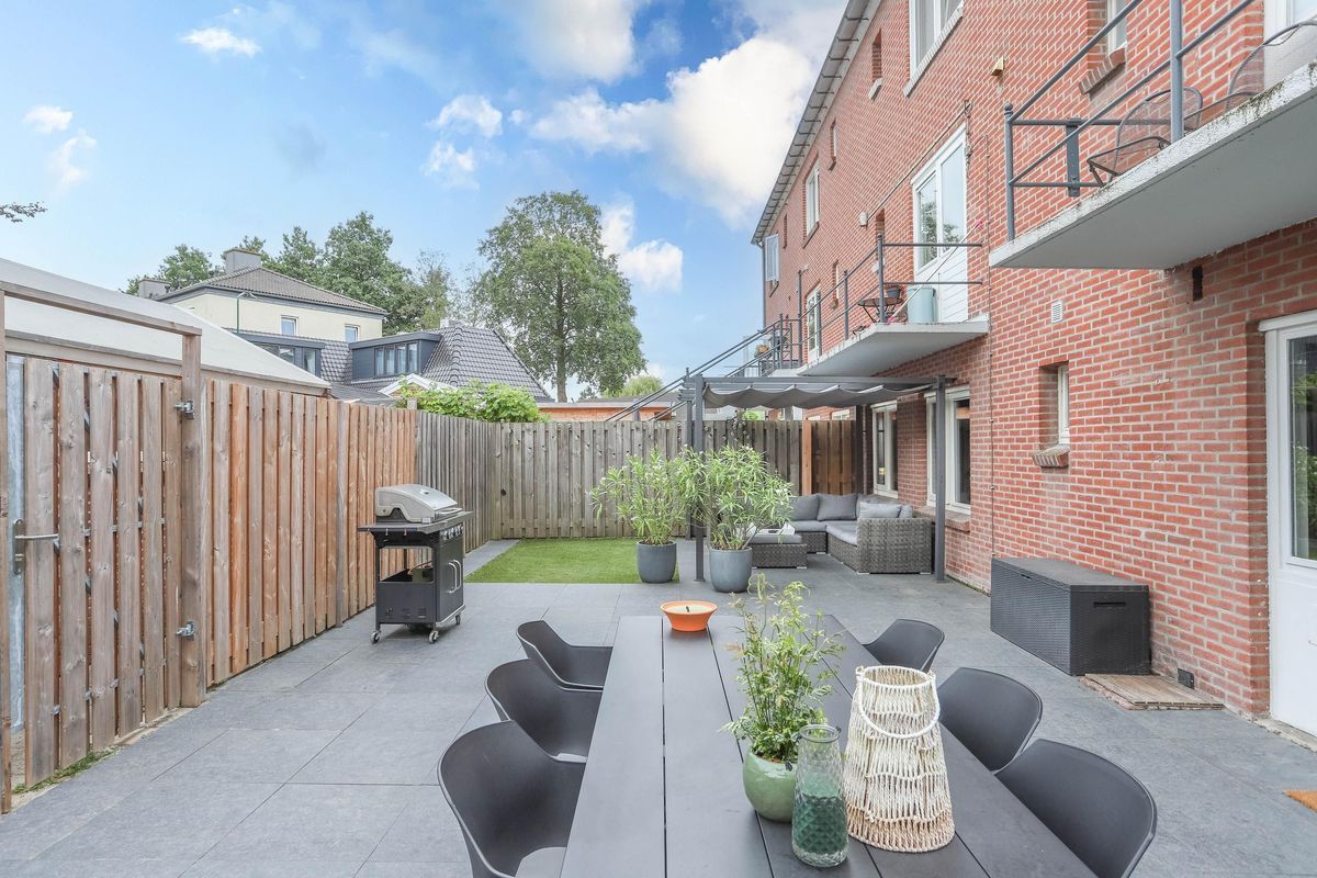 Adriaan van Ostadestraat 10 Photo Blur 19