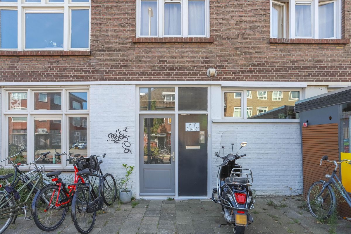 Sweder van Zuylenweg 1-B Photo Blur 23