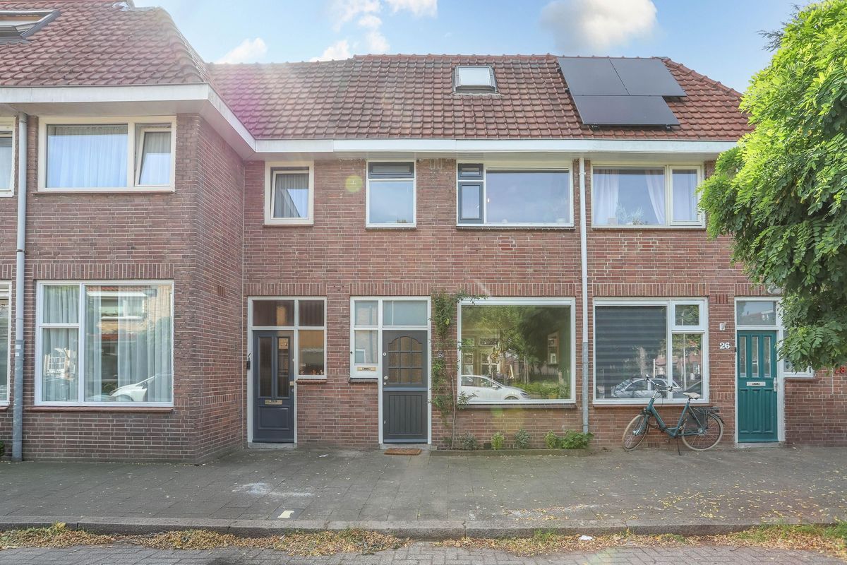 Johannes Uitenbogaertstraat 24 Photo Blur 0