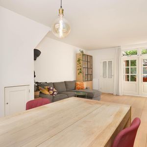 Johannes Uitenbogaertstraat 24 Photo 2
