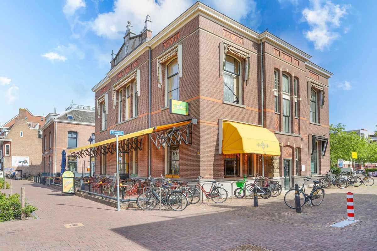 Blokstraat 21 Photo Blur 69
