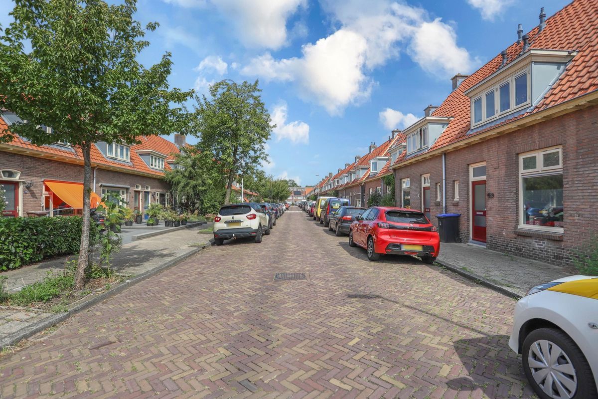 Luit Blomstraat 20 Photo Blur 30