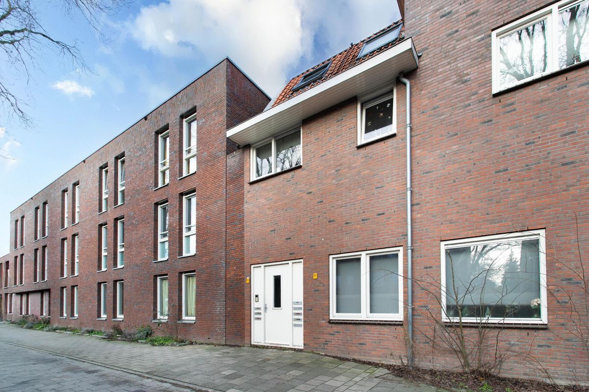 Waalstraat 121-C Photo Blur 17