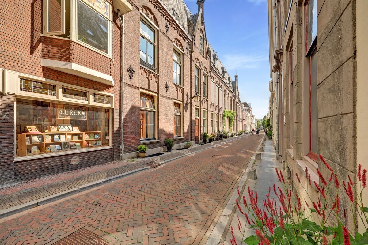 Herenstraat 8 Photo Blur 6