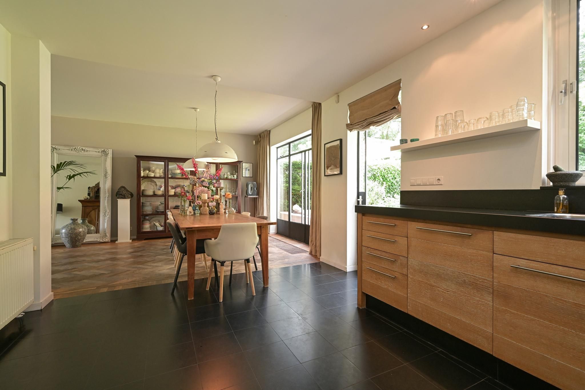 Van Voorschotenlaan 16 Photo Blur 19