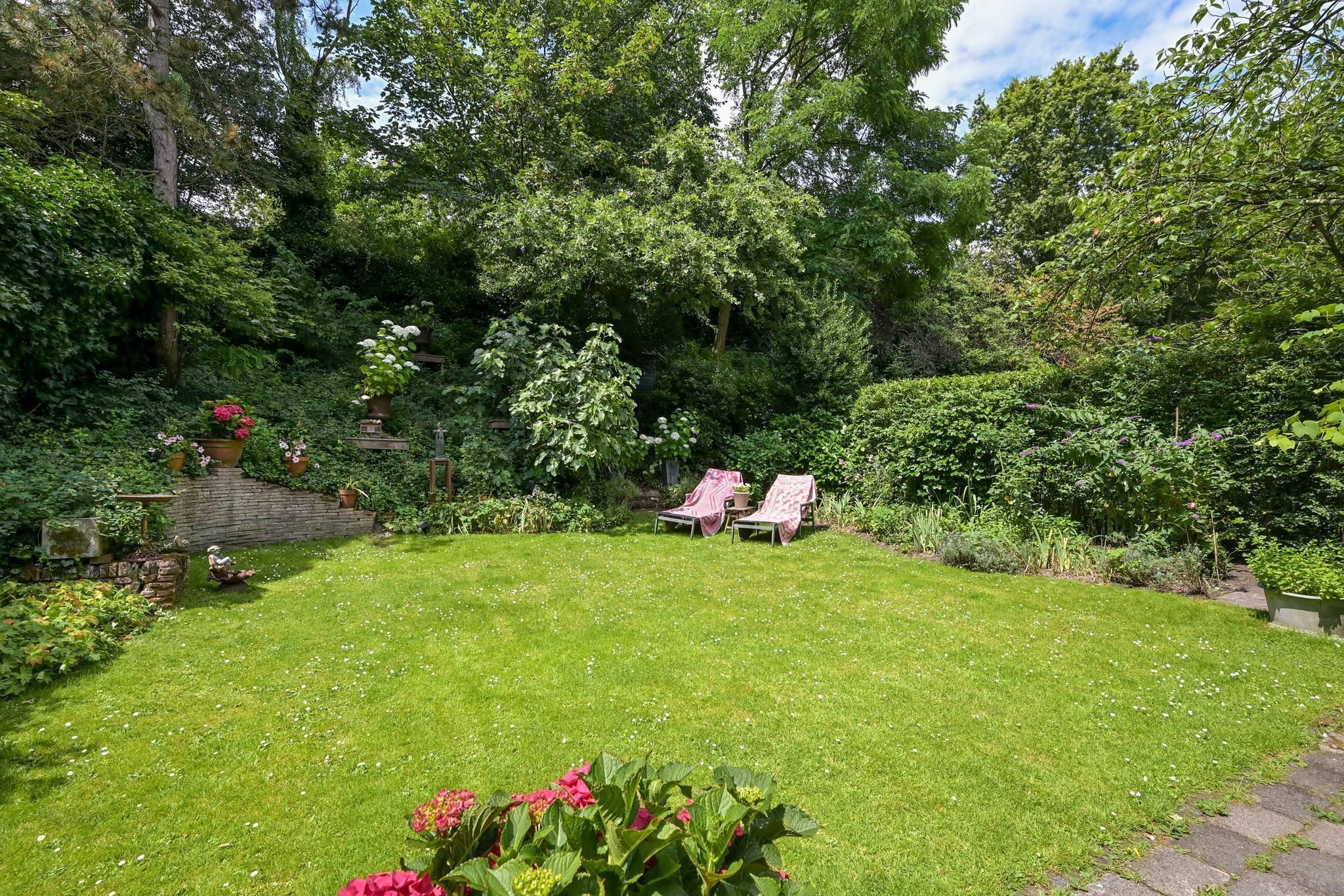 Van Voorschotenlaan 16 Photo Blur 23