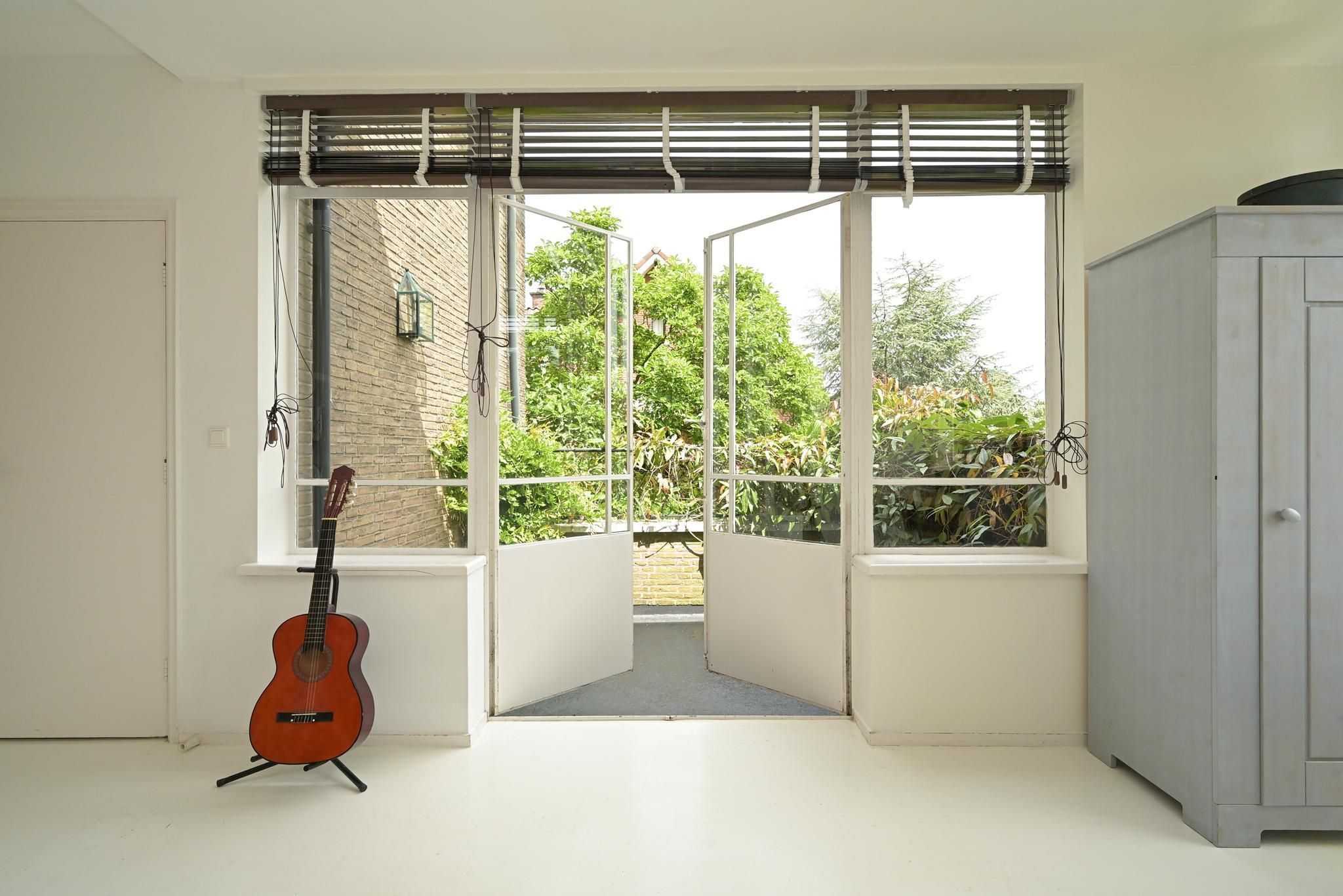 Van Voorschotenlaan 16 Photo Blur 38