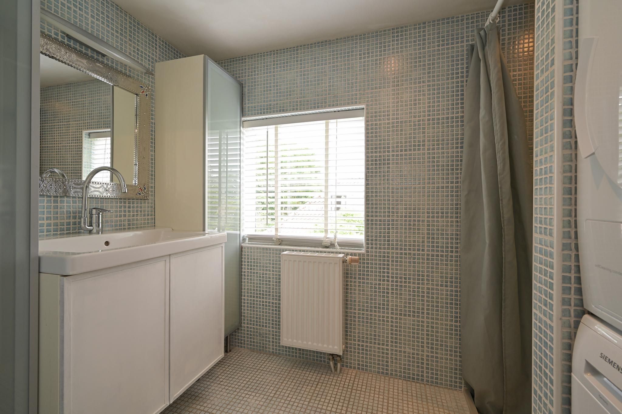 Van Voorschotenlaan 16 Photo Blur 48