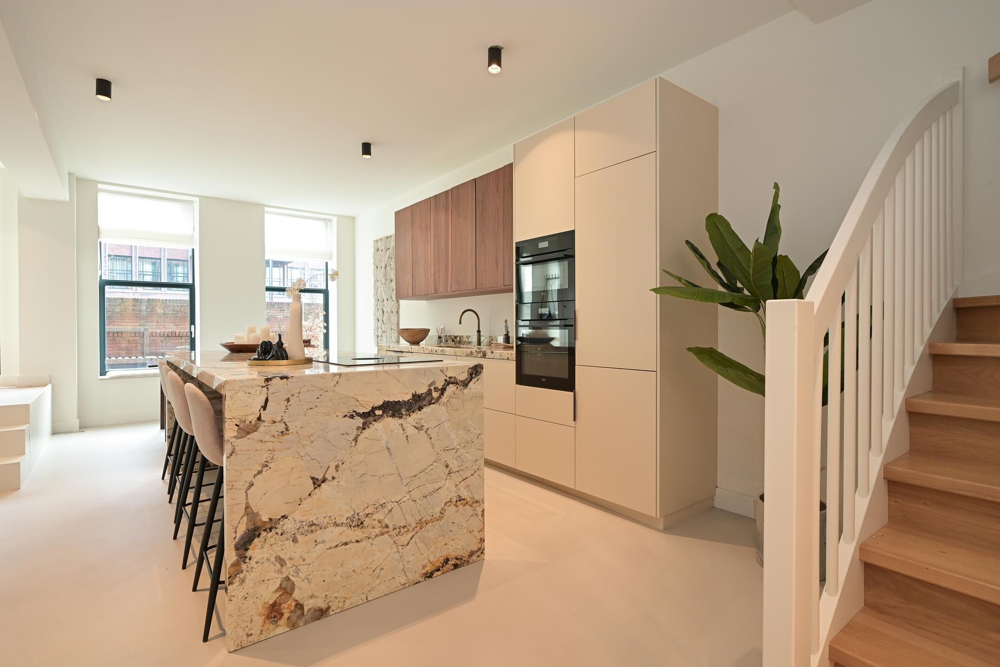 Plesmanweg 569 Photo Blur 13