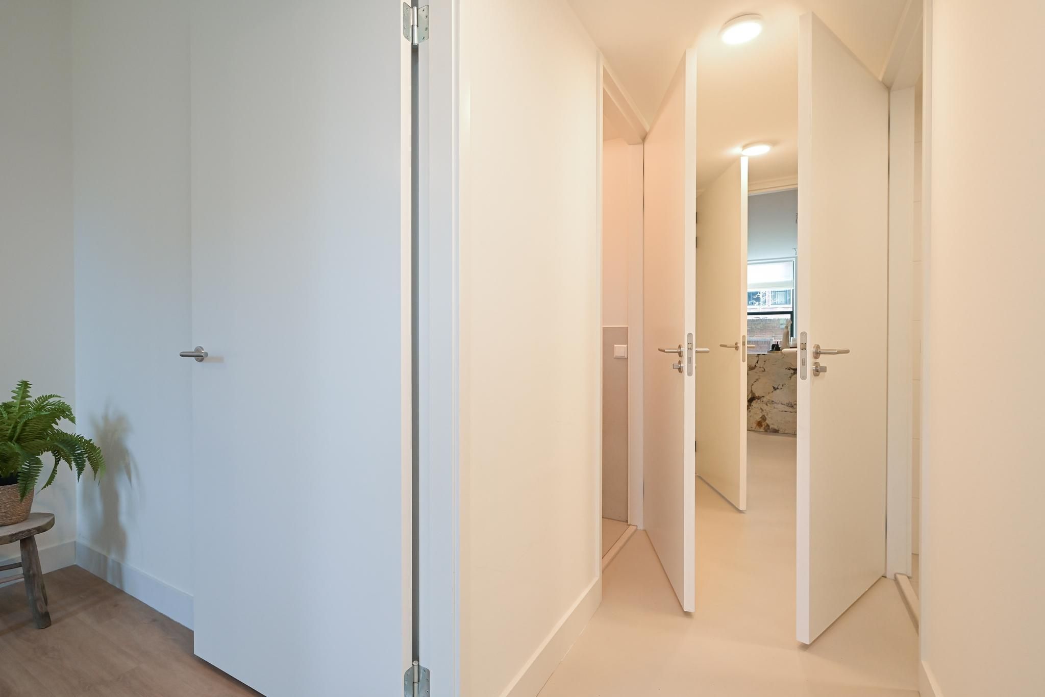 Plesmanweg 569 Photo Blur 17