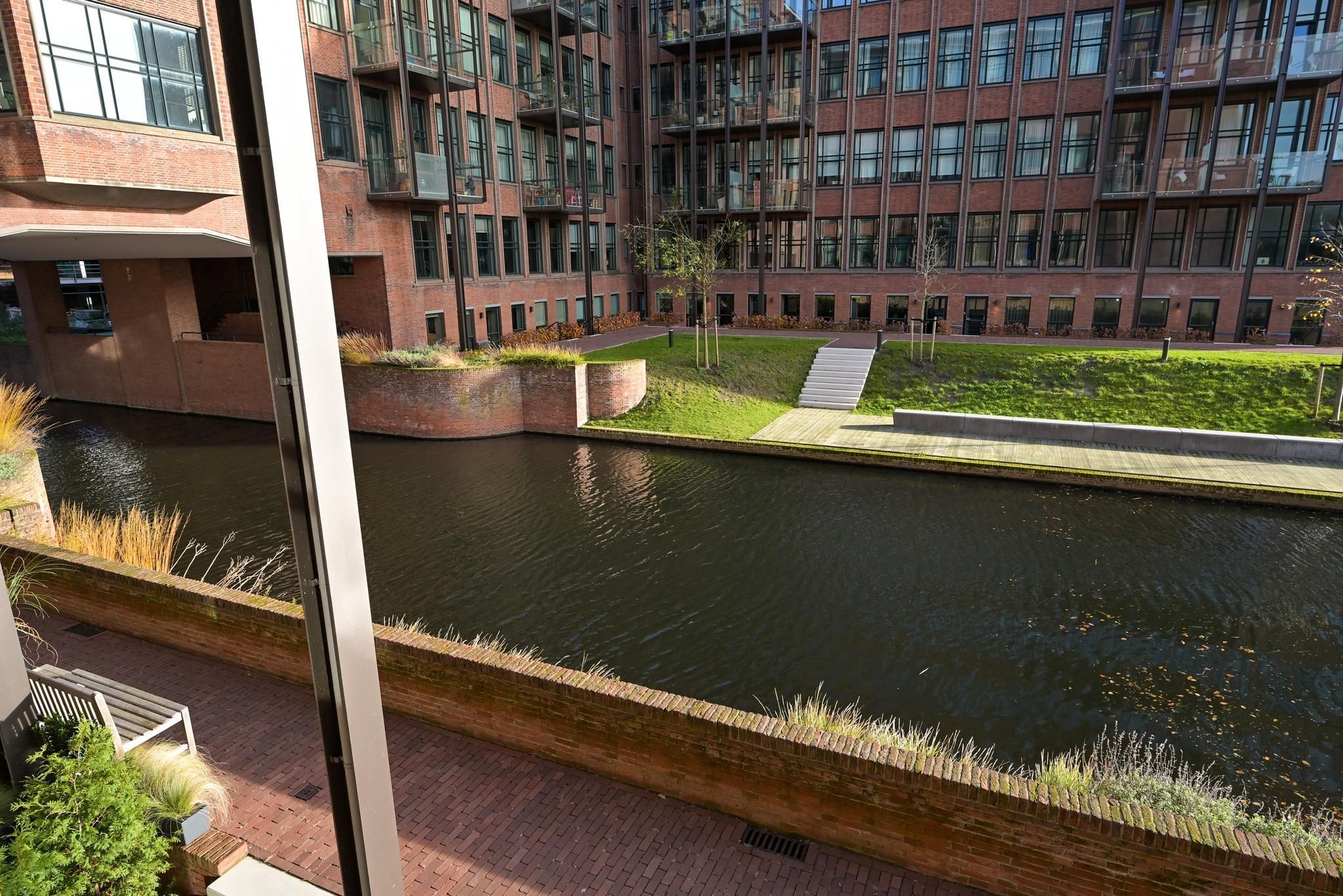 Plesmanweg 569 Photo Blur 28