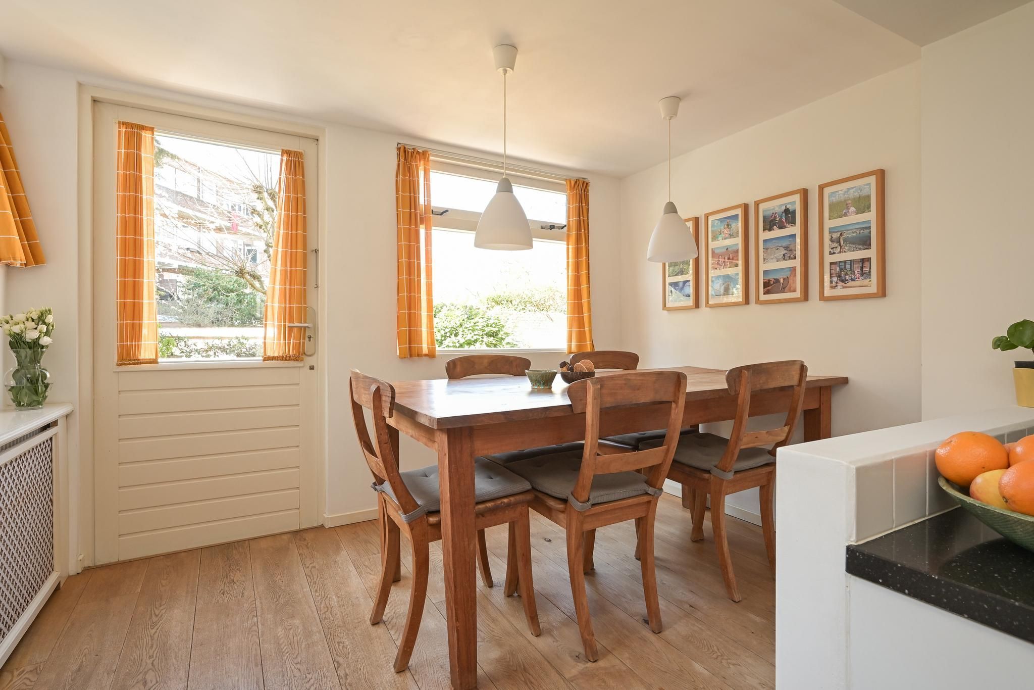 2e De Riemerstraat 156 Photo Blur 9