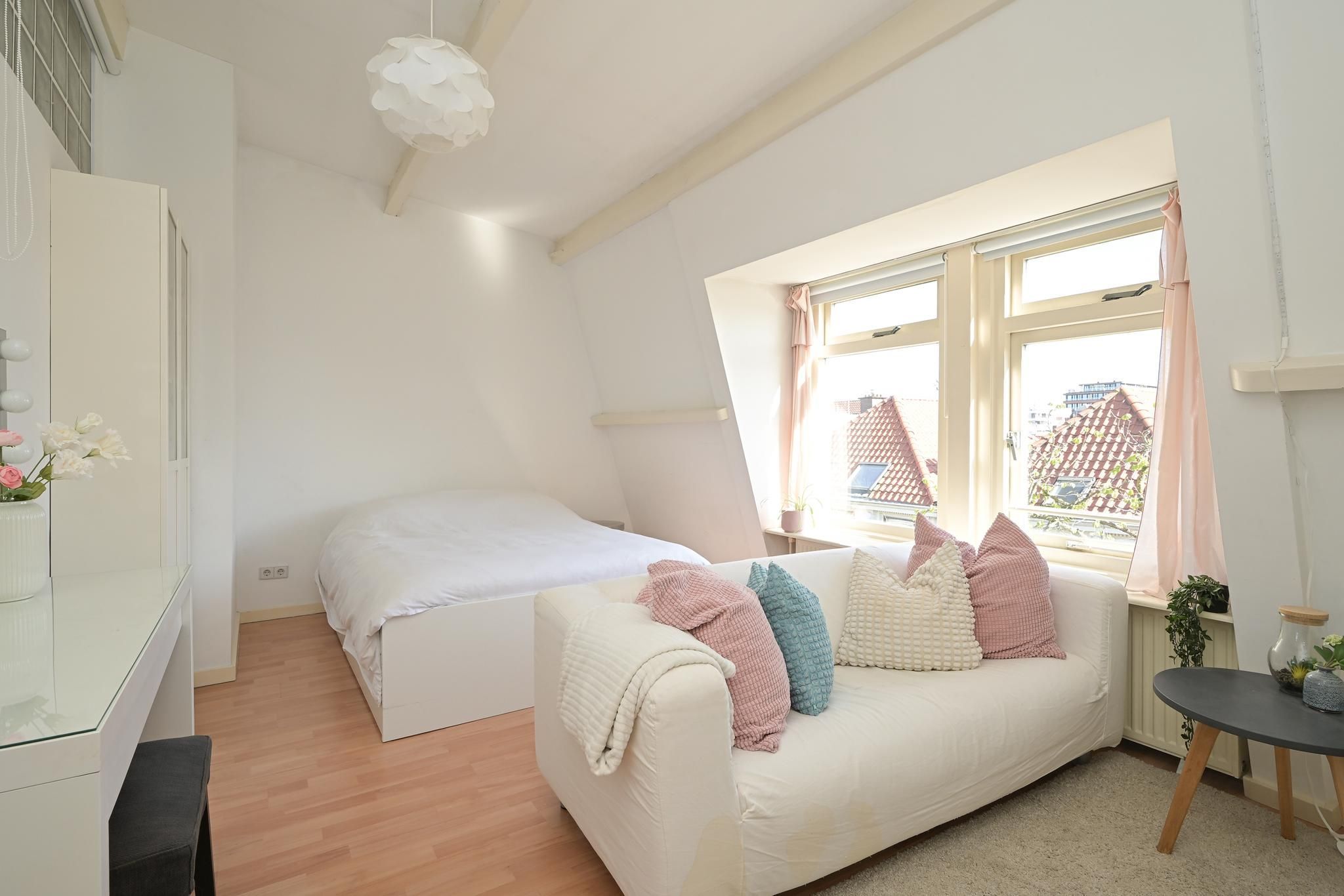 2e De Riemerstraat 156 Photo Blur 45