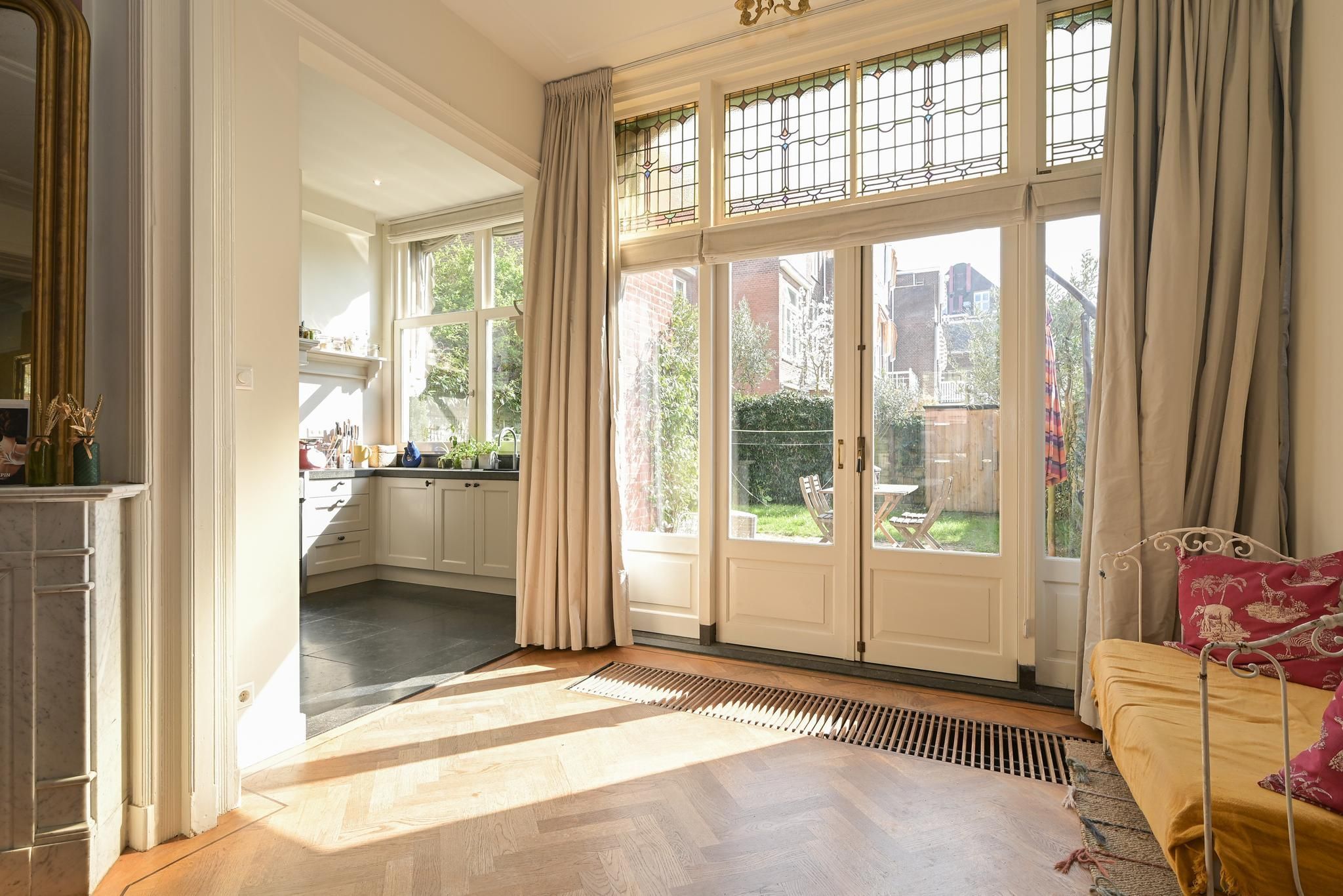 Frankenslag 320 Photo Blur 16