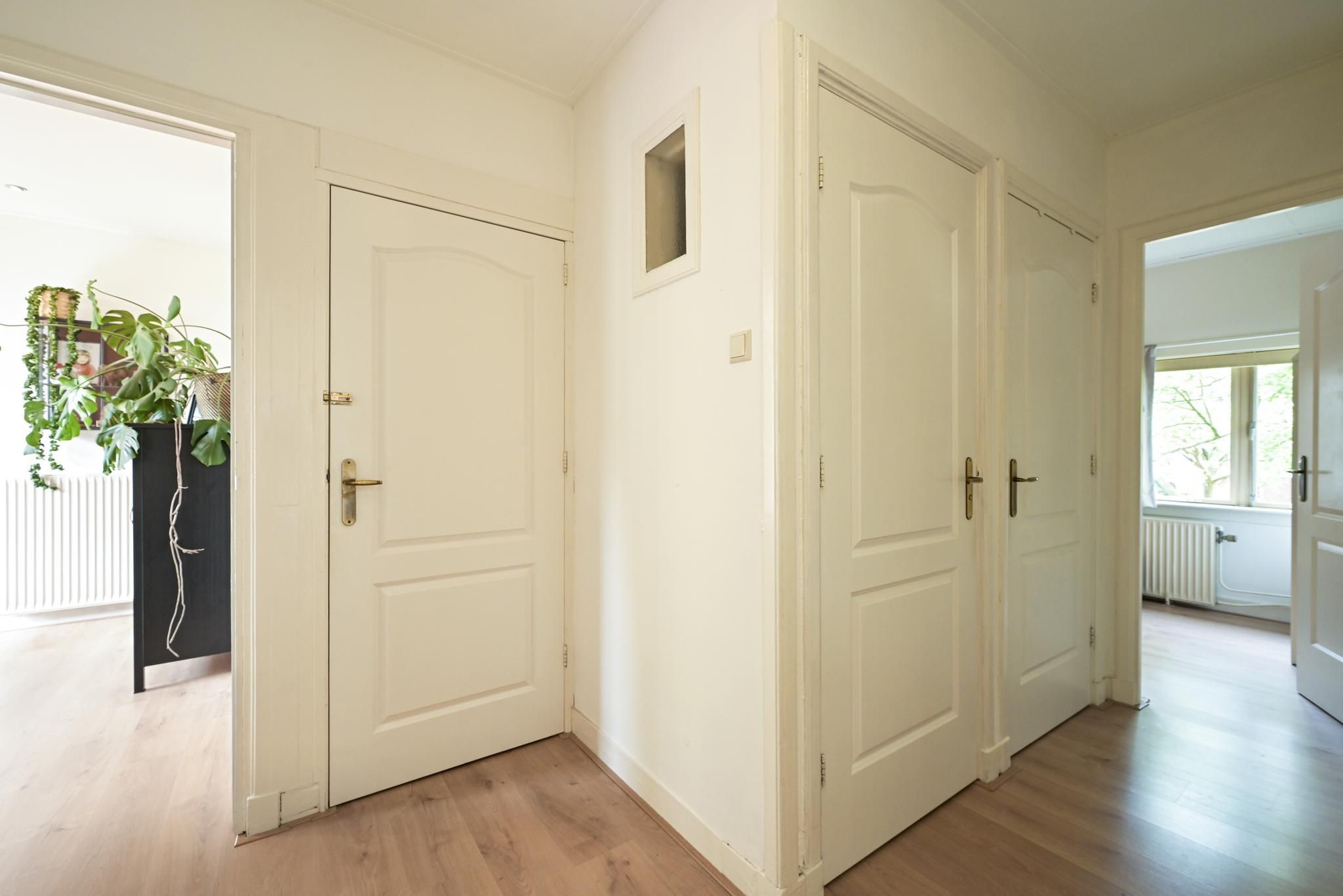 Caan van Necklaan 288 Photo Blur 17