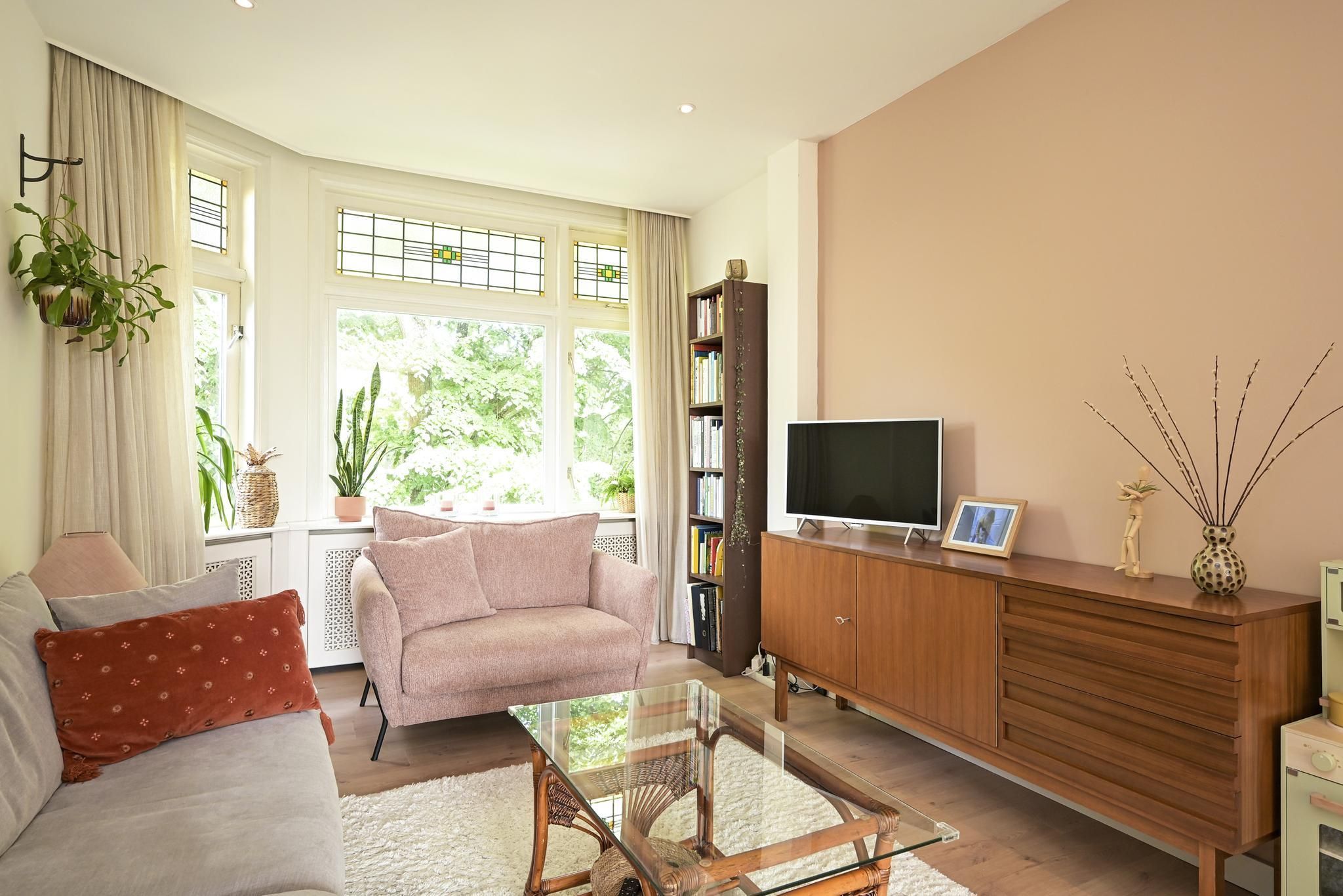 Caan van Necklaan 288 Photo Blur 4