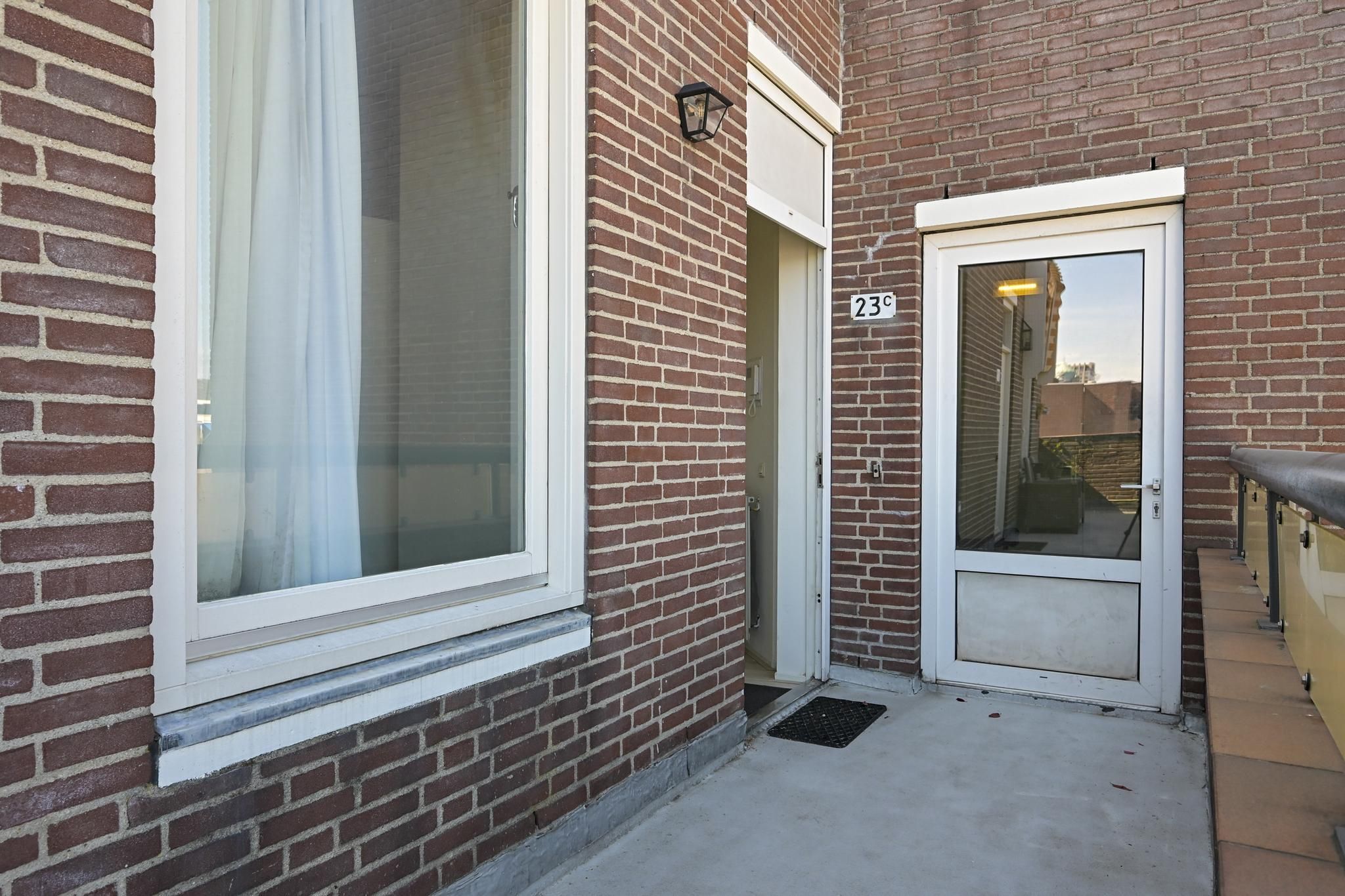 Laan van Roos en Doorn 23-C Photo Blur 2