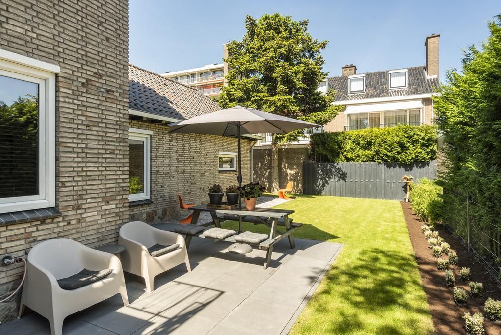 Suzannaland 5 Photo Blur 20