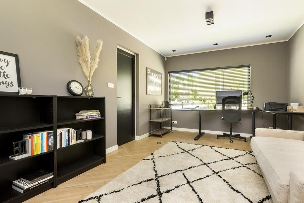 Suzannaland 5 Photo Blur 27