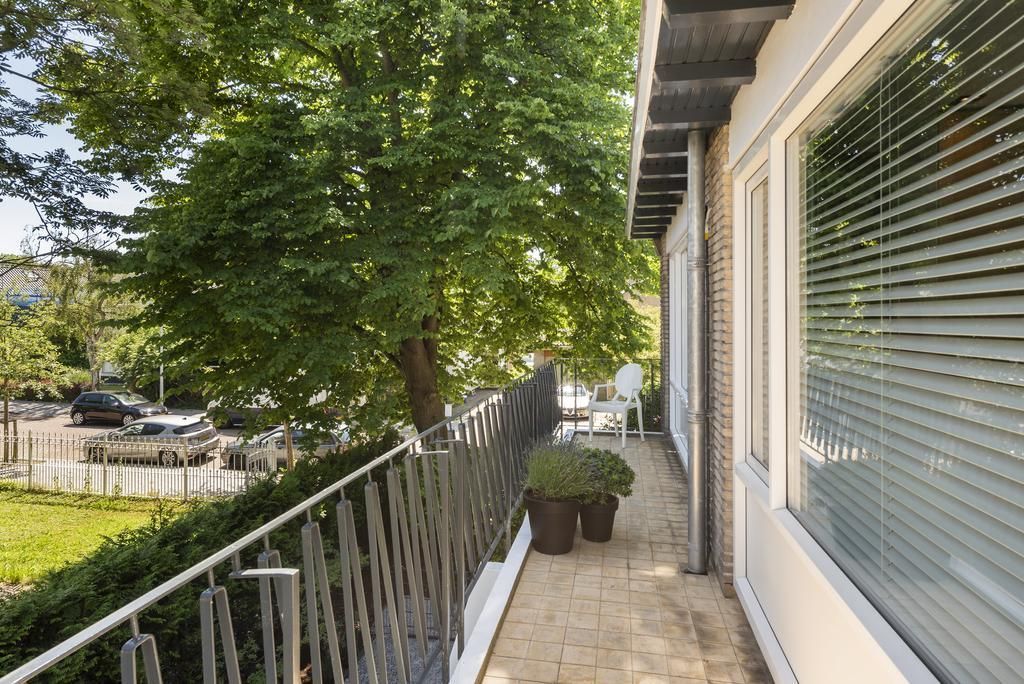 Suzannaland 5 Photo Blur 36