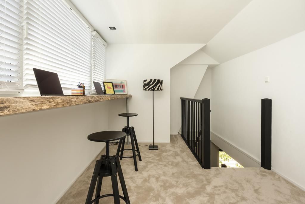 Suzannaland 5 Photo Blur 43