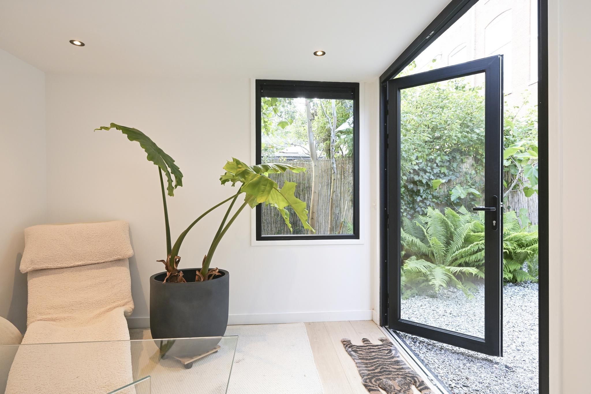 Van Merlenstraat 79 Photo Blur 32