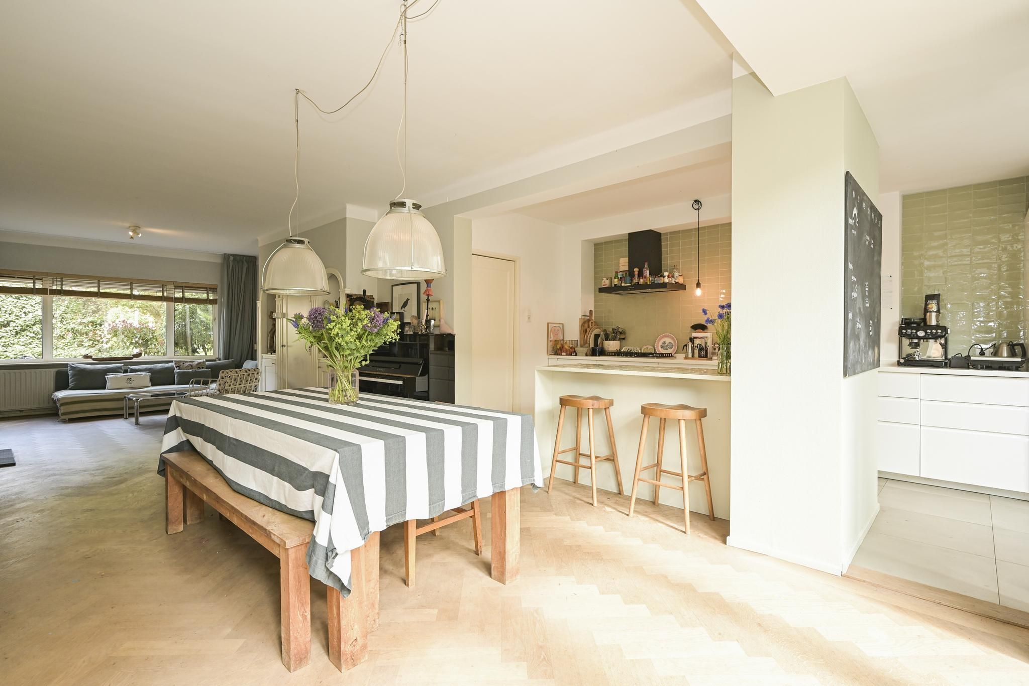 Van Tedingerbrouckstraat 8 Photo Blur 5