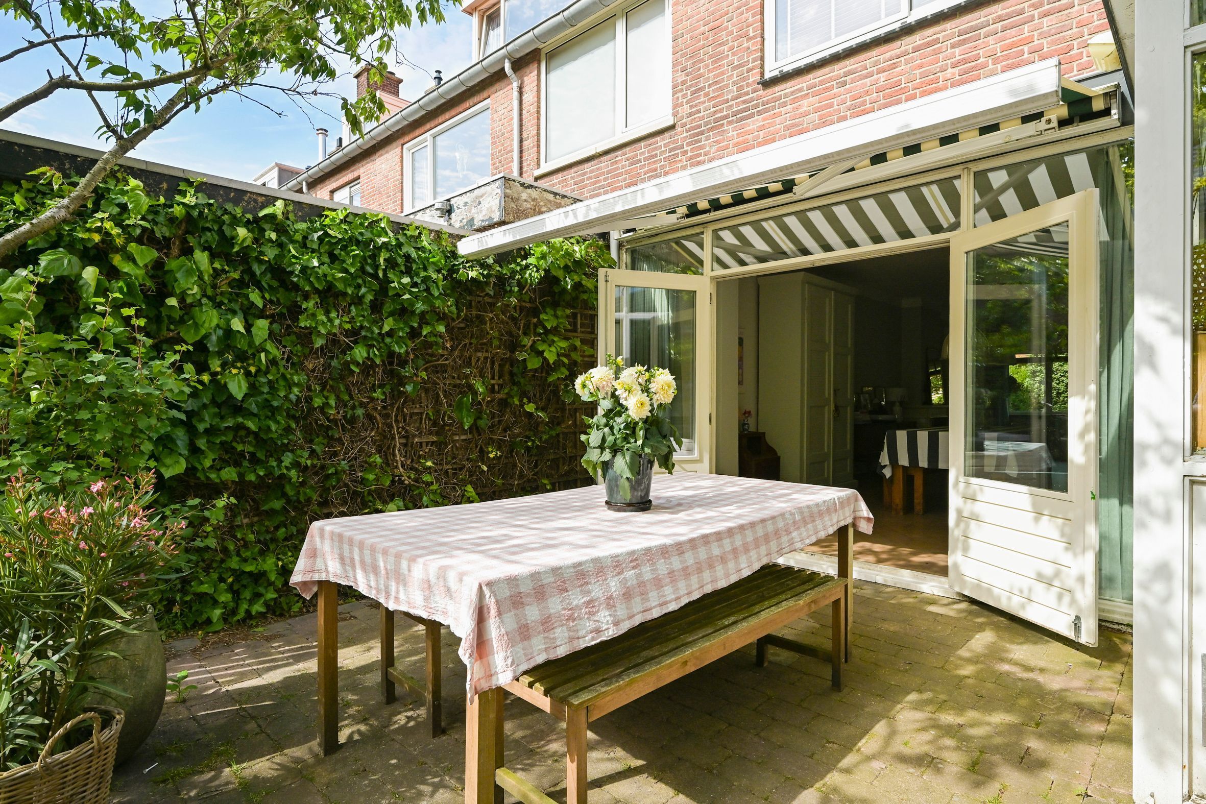 Van Tedingerbrouckstraat 8 Photo Blur 9