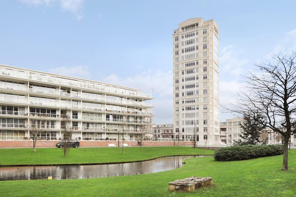 Burgemeester De Monchyplein 305 Photo Blur 0