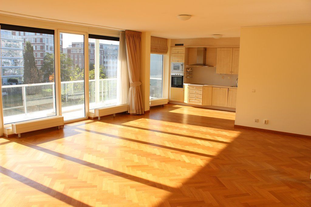 Burgemeester De Monchyplein 276 Photo Blur 2