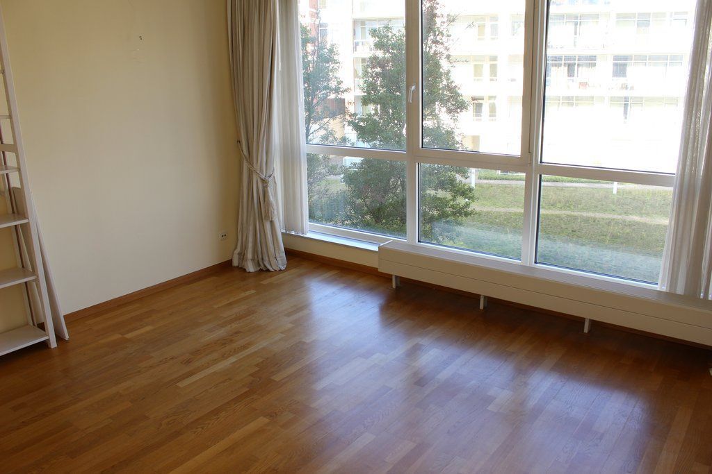 Burgemeester De Monchyplein 276 Photo Blur 10