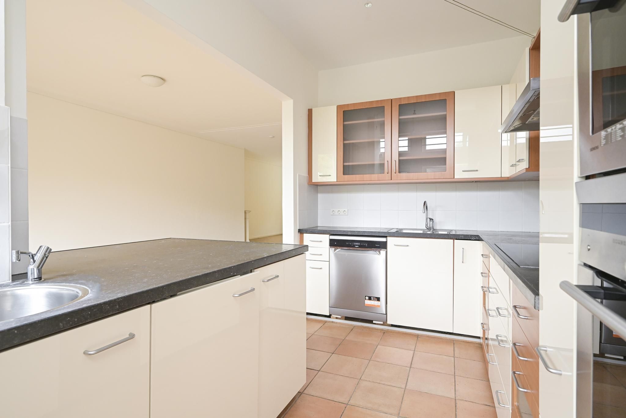 Van Alkemadelaan 98 Photo Blur 13