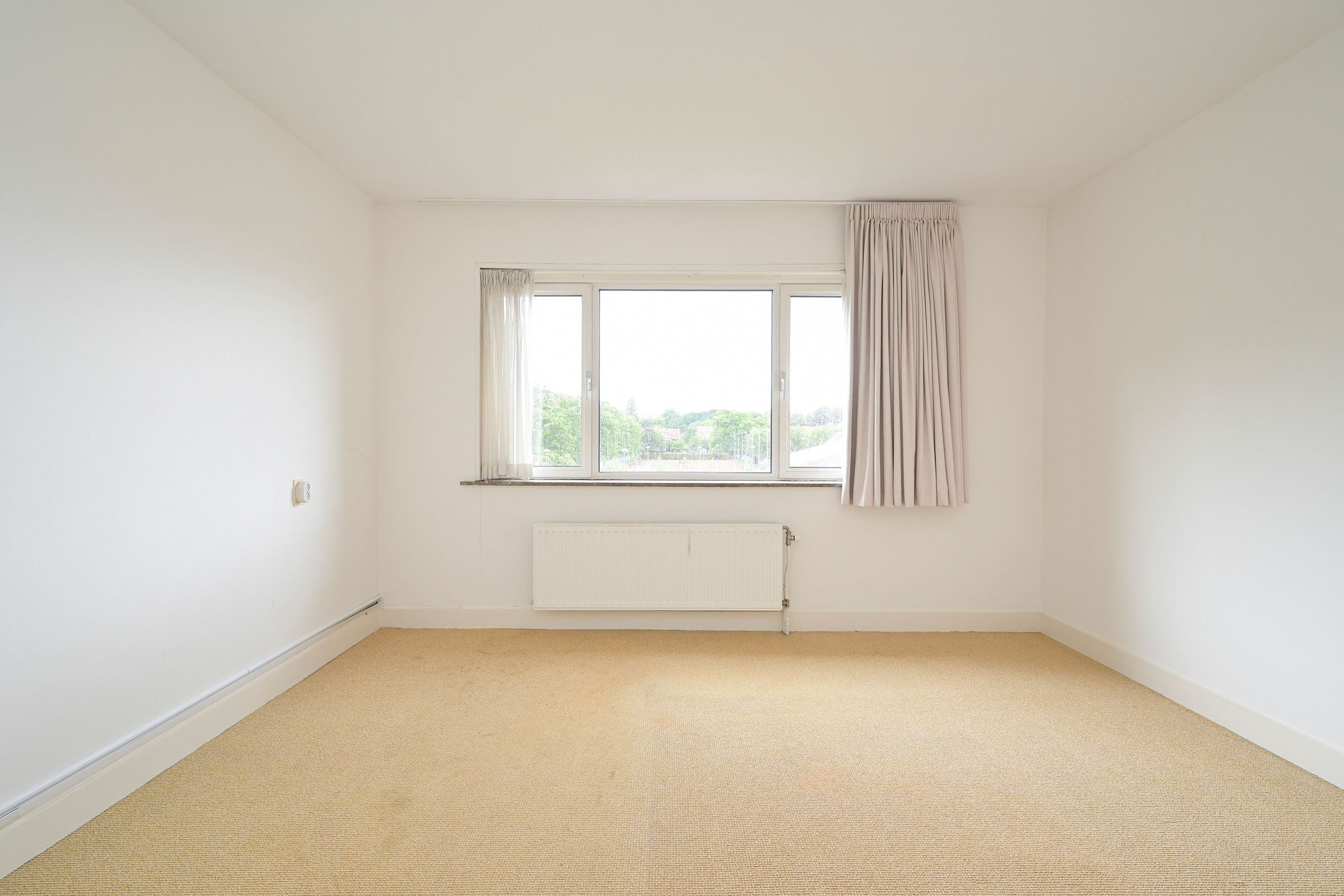 Van Alkemadelaan 98 Photo Blur 44