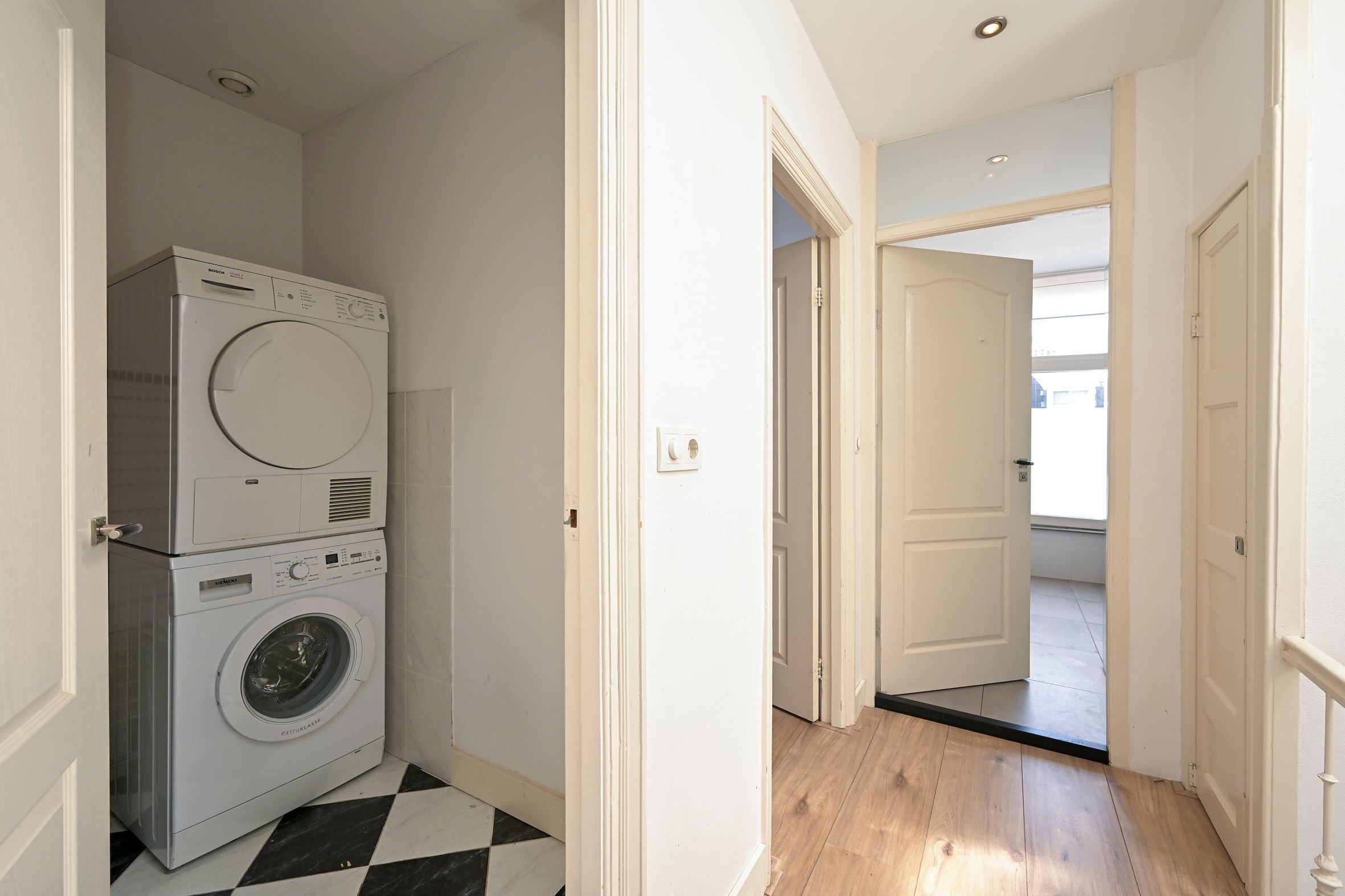 Van Loostraat 50 Photo Blur 26