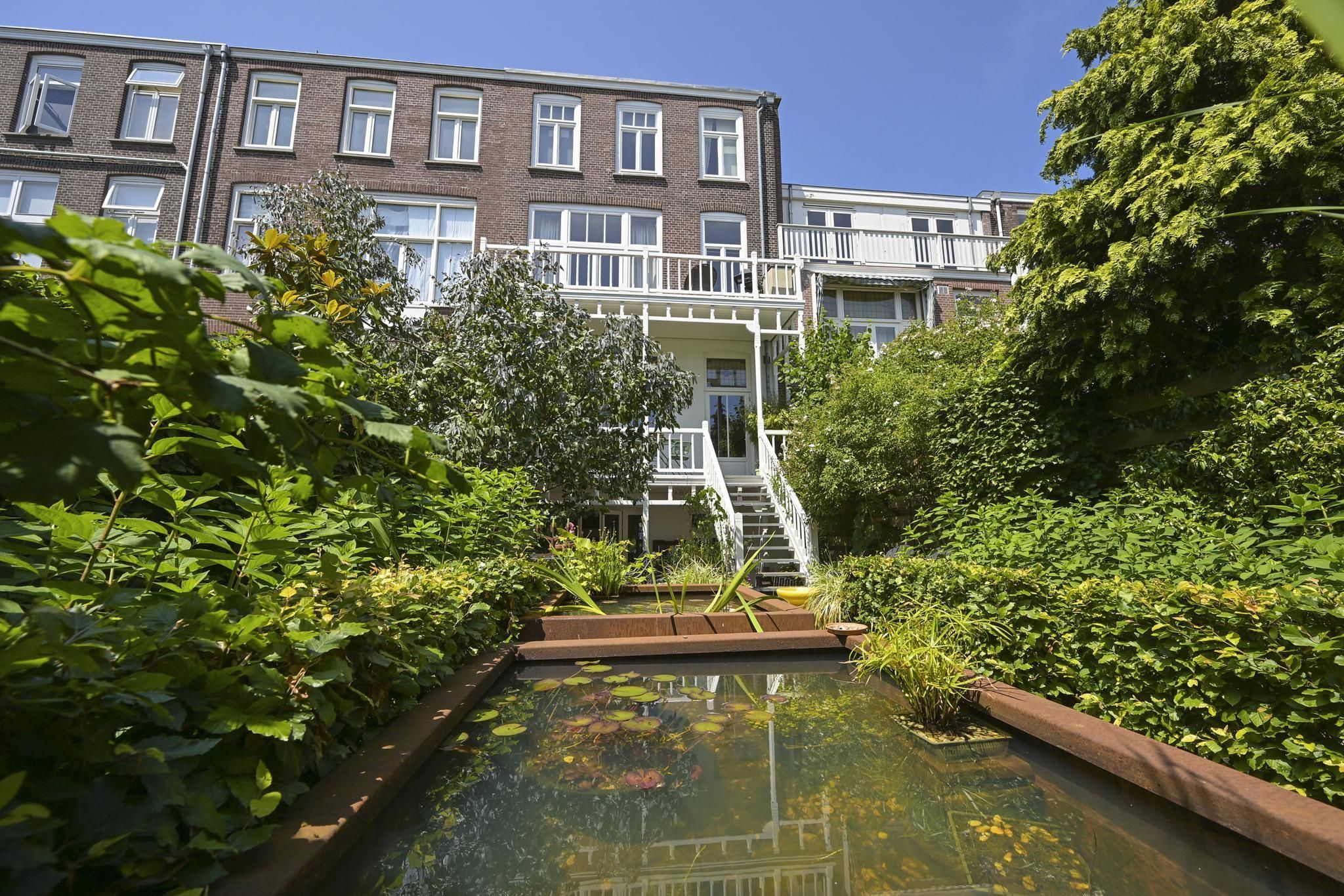 Frankenslag 86 Photo Blur 30