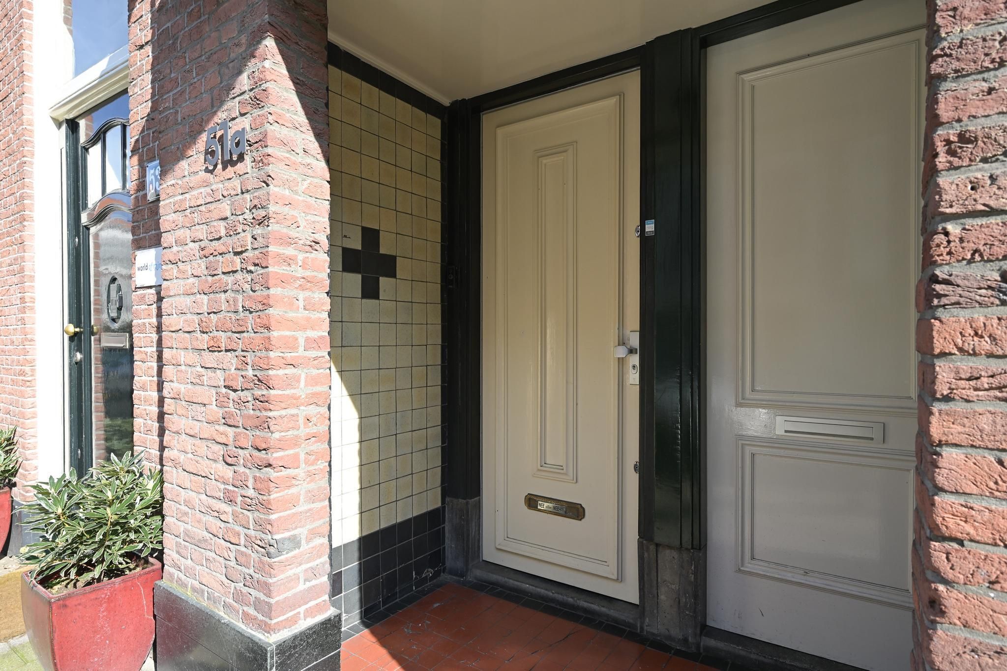 Anna Paulownastraat 51-A Photo Blur 2