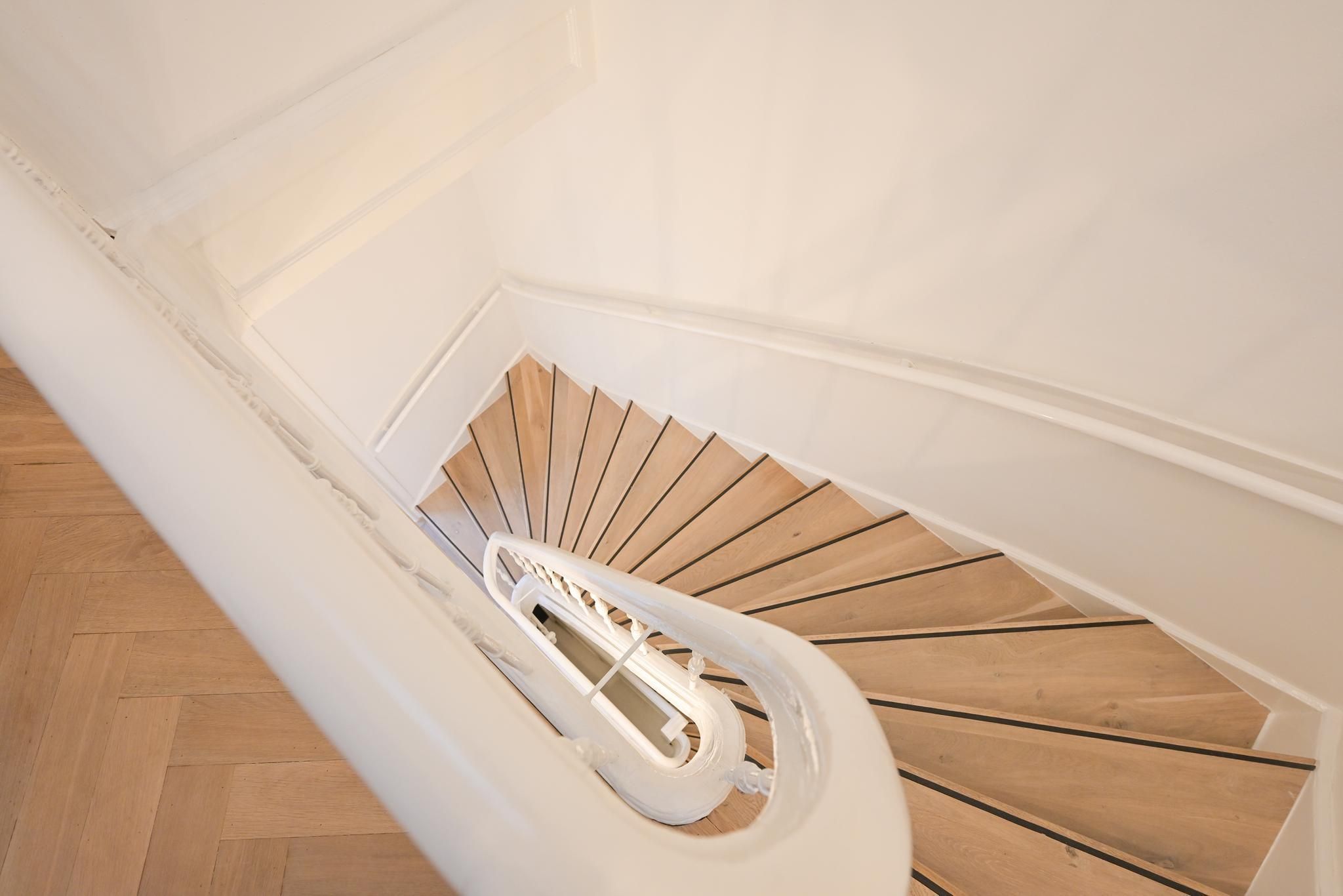 Anna Paulownastraat 51-A Photo Blur 16