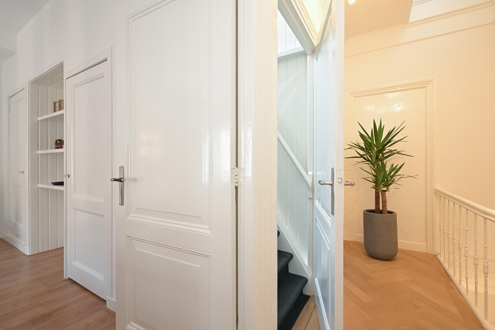 Anna Paulownastraat 51-A Photo Blur 17