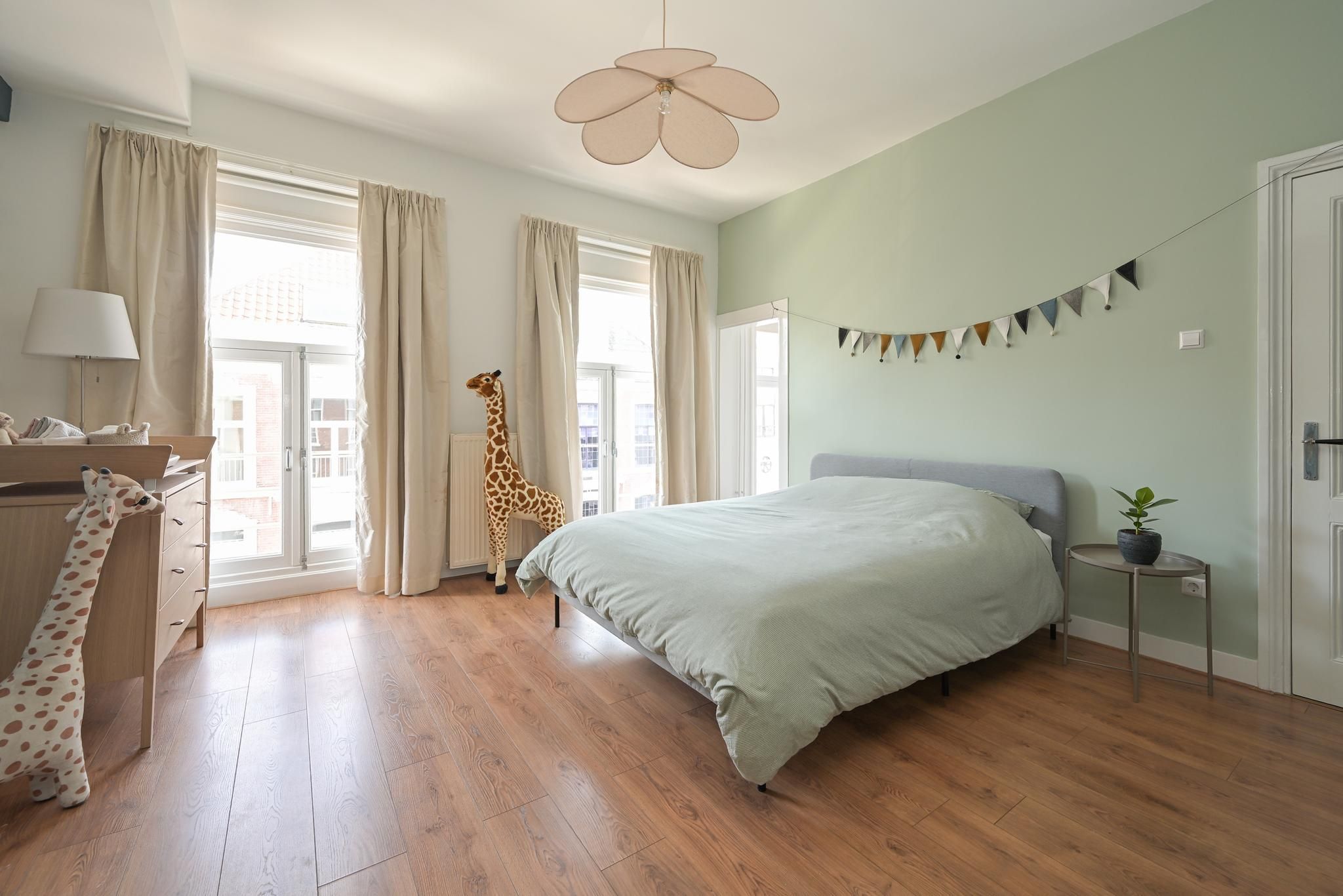 Anna Paulownastraat 51-A Photo Blur 18