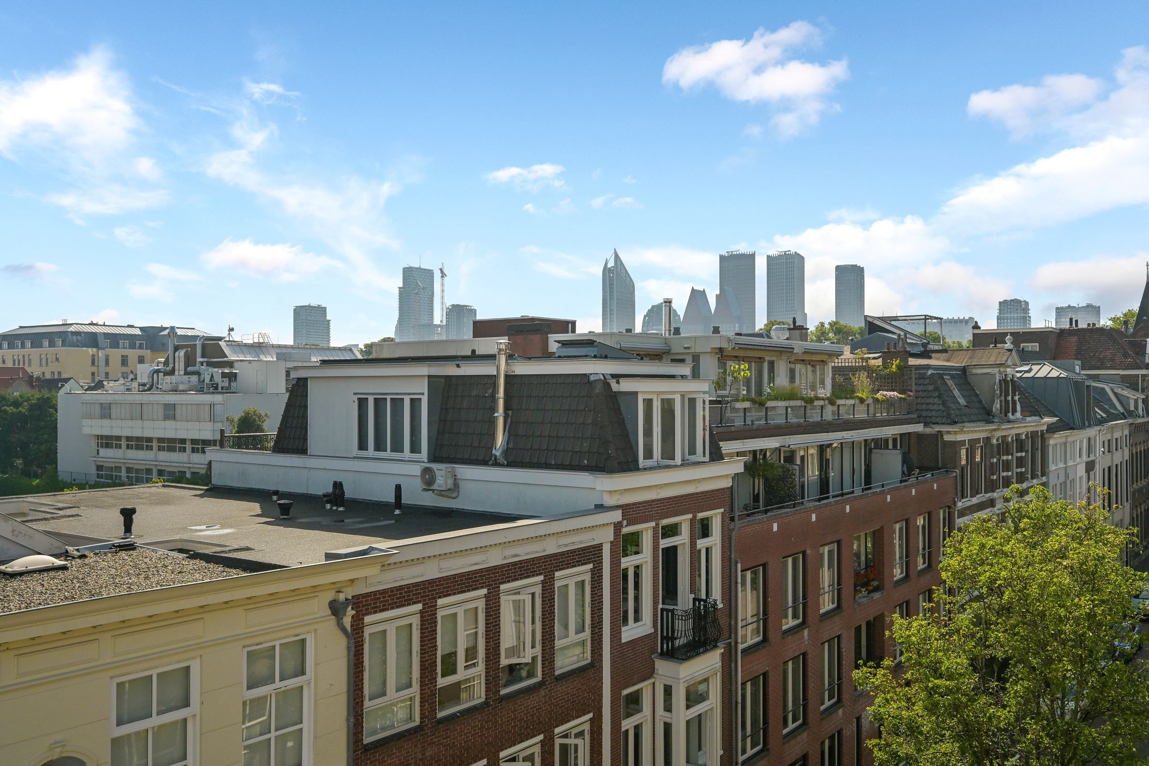 Willemstraat 64-F Photo Blur 22