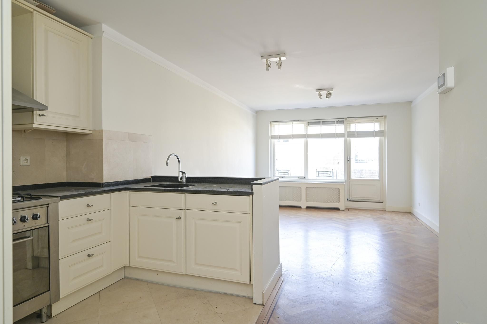 Willemstraat 64-F Photo Blur 4