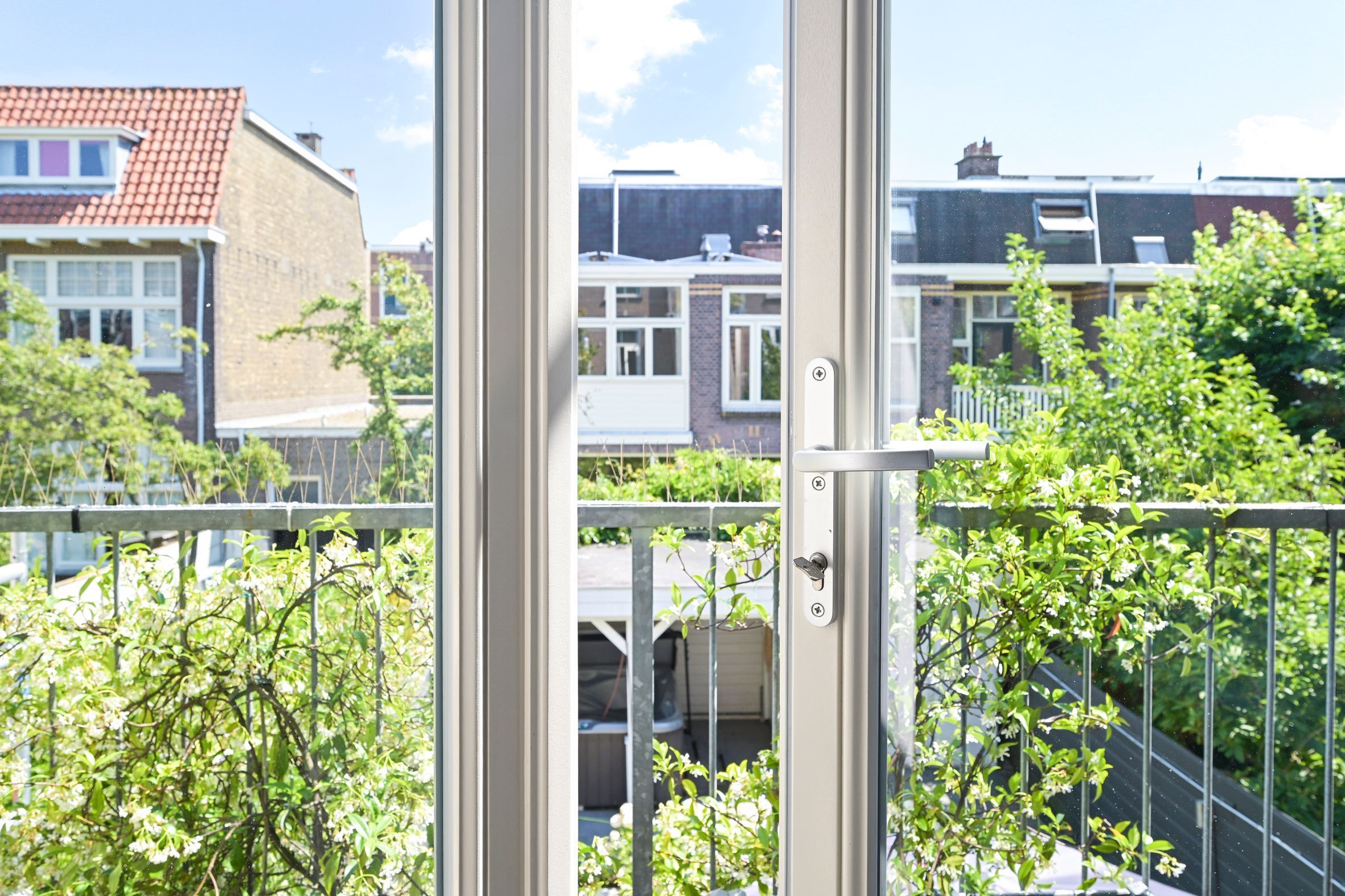 Laan van Meerdervoort 410 Photo Blur 41