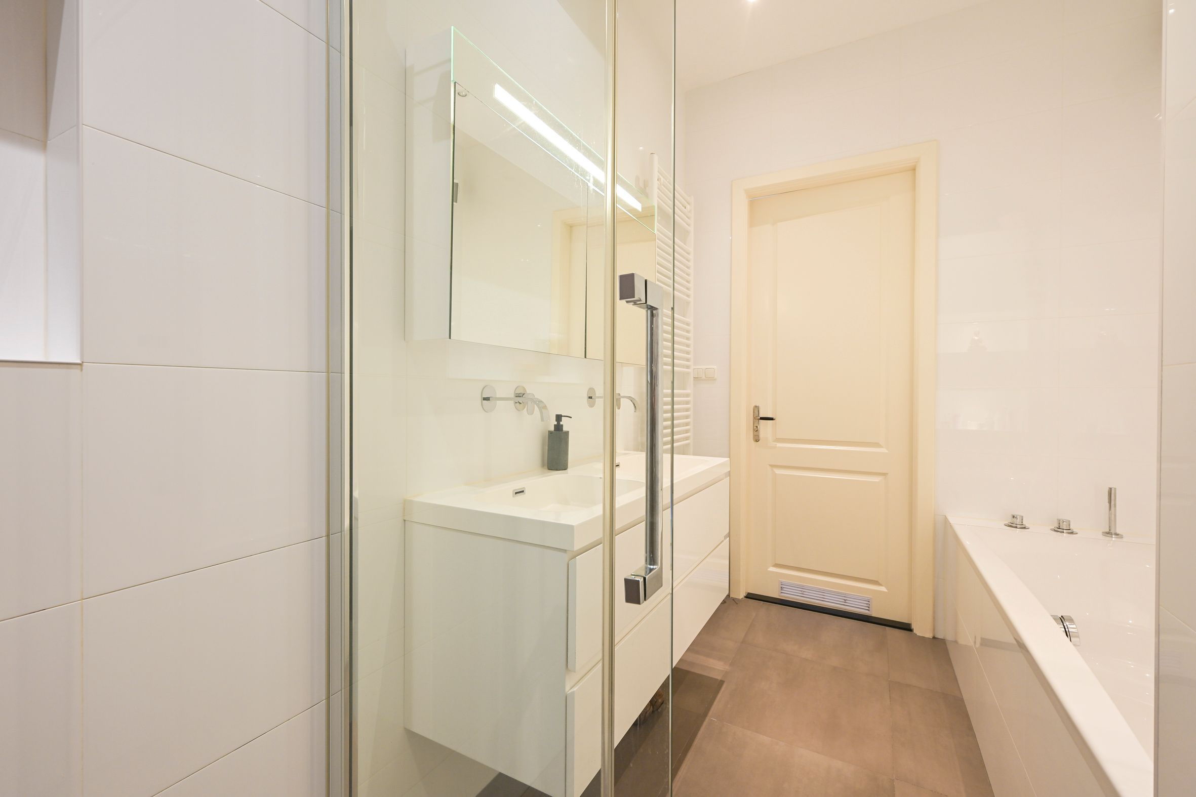 Laan van Meerdervoort 410 Photo Blur 47