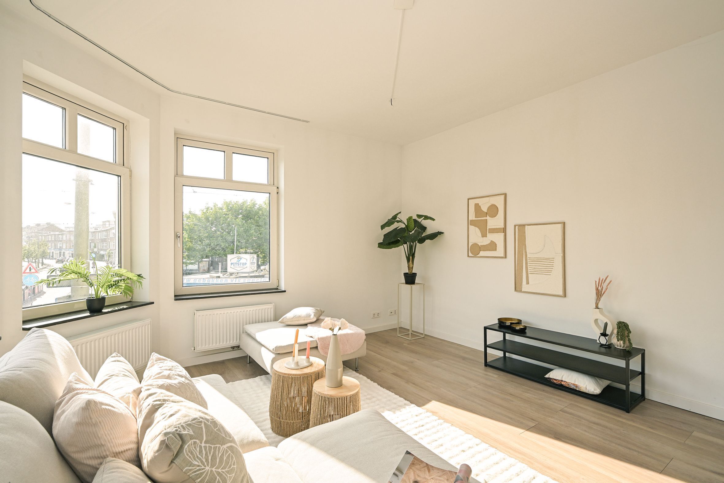 Stuyvesantplein 28 Photo Blur 3