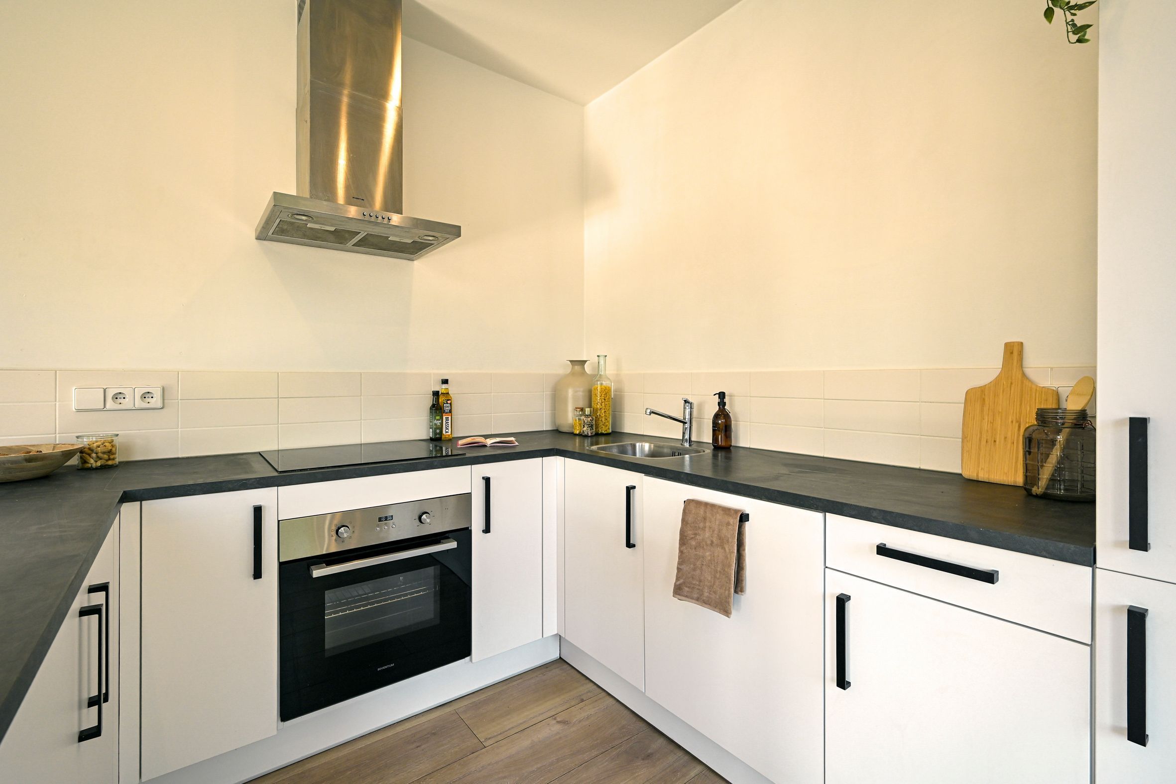 Stuyvesantplein 28 Photo Blur 7