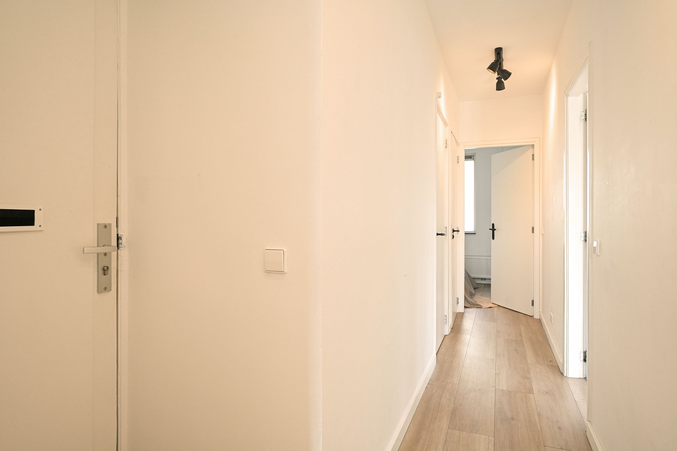 Stuyvesantplein 28 Photo Blur 14