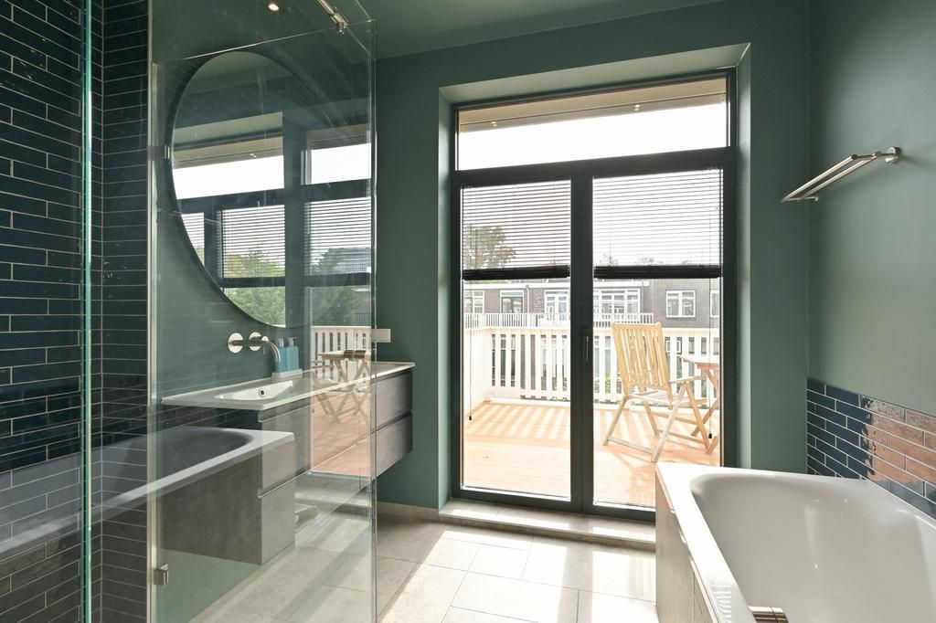 Van Nijenrodestraat 51 Photo Blur 52